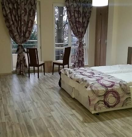 Park View Studios ساندانسكي المظهر الخارجي الصورة